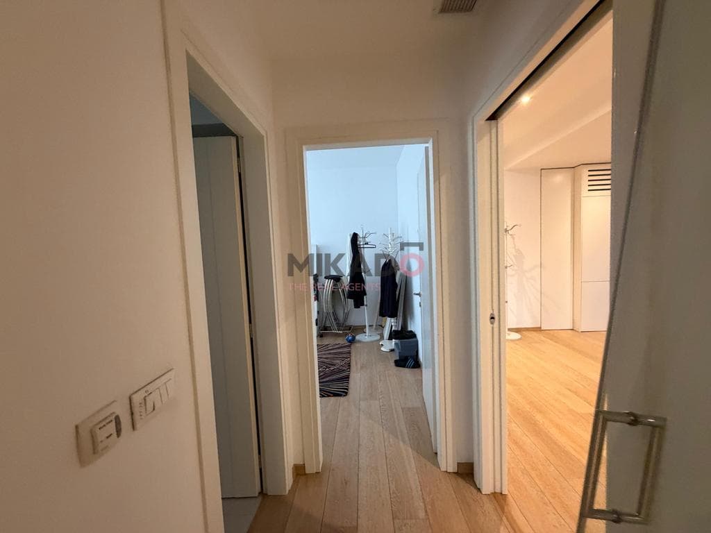 Apartament 3+1+2 me Qira -Rruga e Kavajës! 3