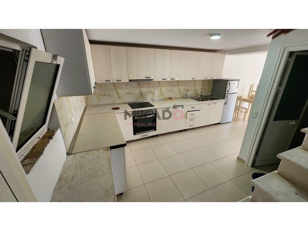 Duplex 2+1 me qira – pranë Kompleksit Grand, tregu elektrik ! 3