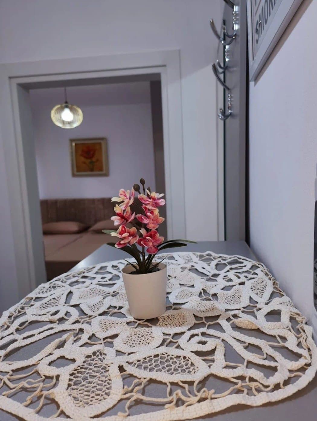 Apartament 1+1 me qira – pranë Fakultetit të Mjekësisë ! 3