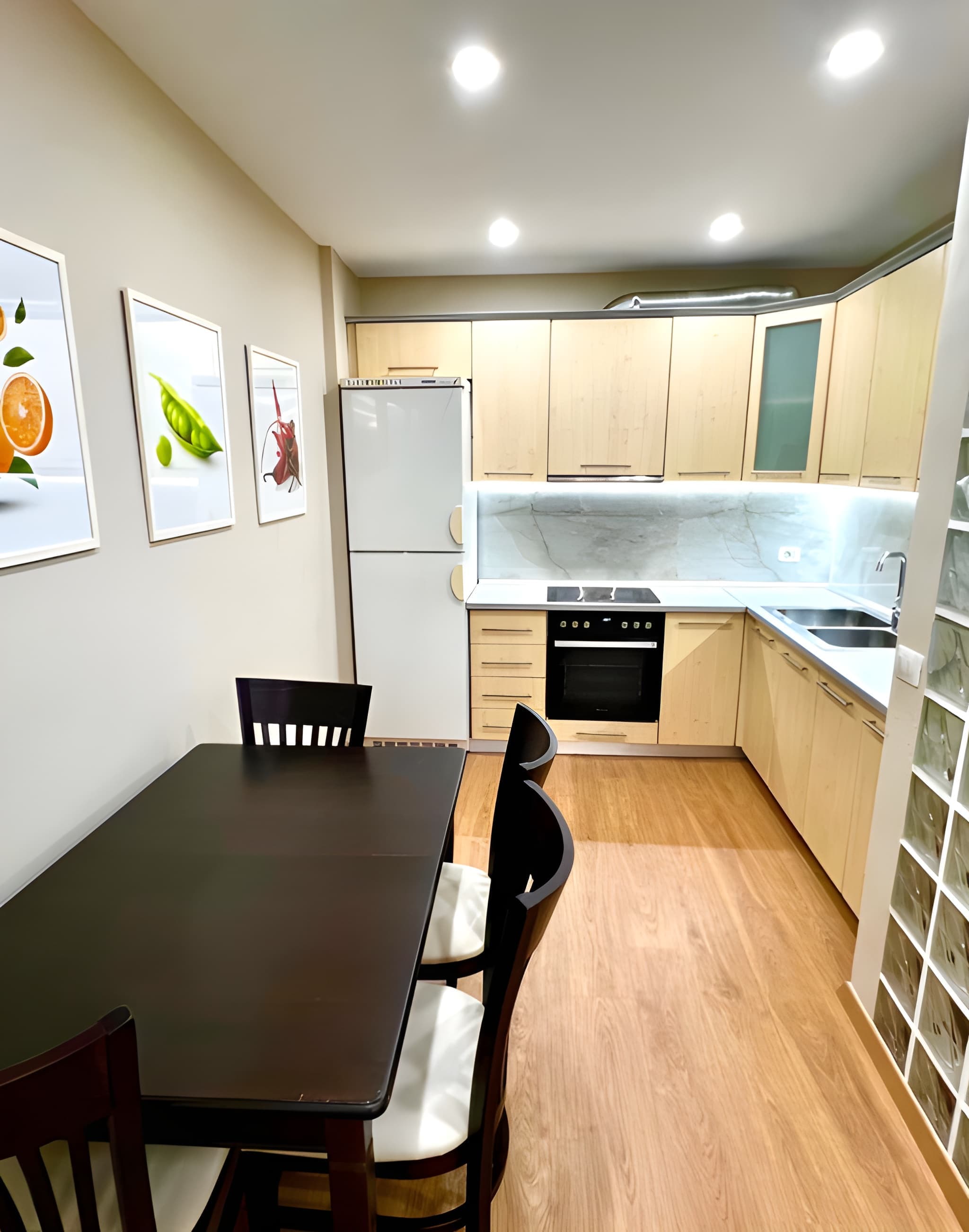 Jepet me Qira Apartament 1+1 – Bryli ! 4