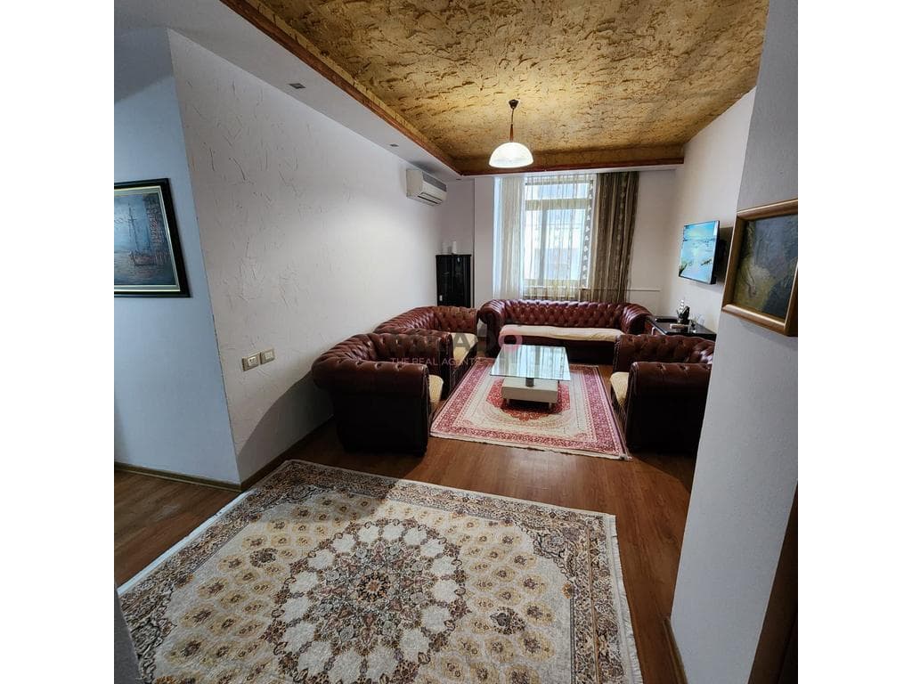 Jepet Apartament me Qira 2+1 – Afër Kristalit ! 2