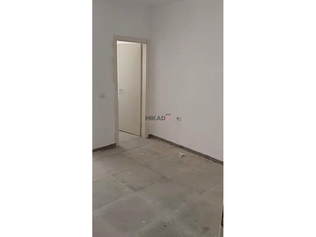 Shitet apartament 2+1 – Rruga Mine Peza ! 3