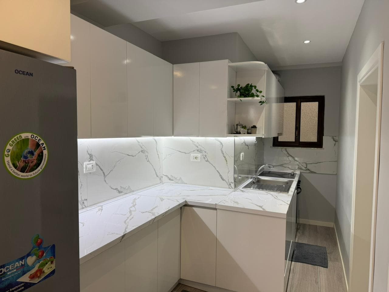 Shitet super apartament 2+1 – Fillimi i Rrugës Frosina Plaku ! 4