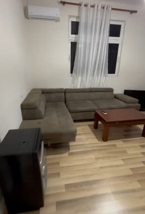 Apartament 2+1 me qira – Blloku Vasil Shanto !