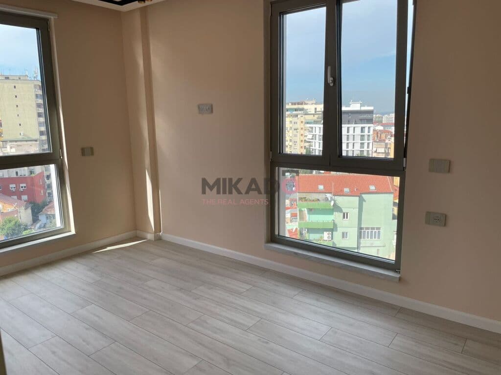 Jepet me Qira Zyre tek Rruga e Kavajes! 2