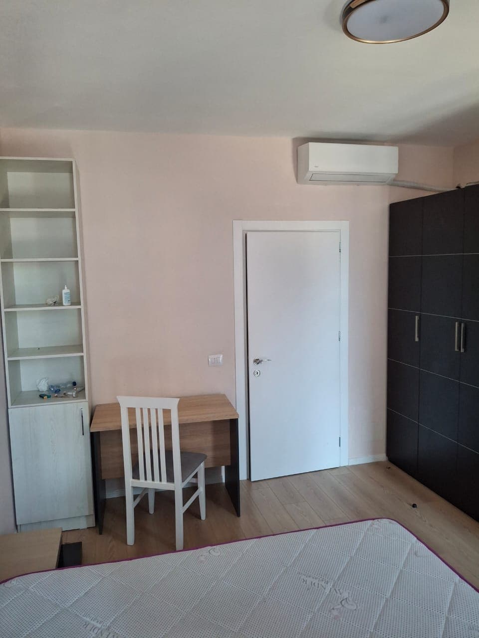 Jepet me Qira Apartament 2+1+2 – Ish Fusha e Aviacionit ! 4
