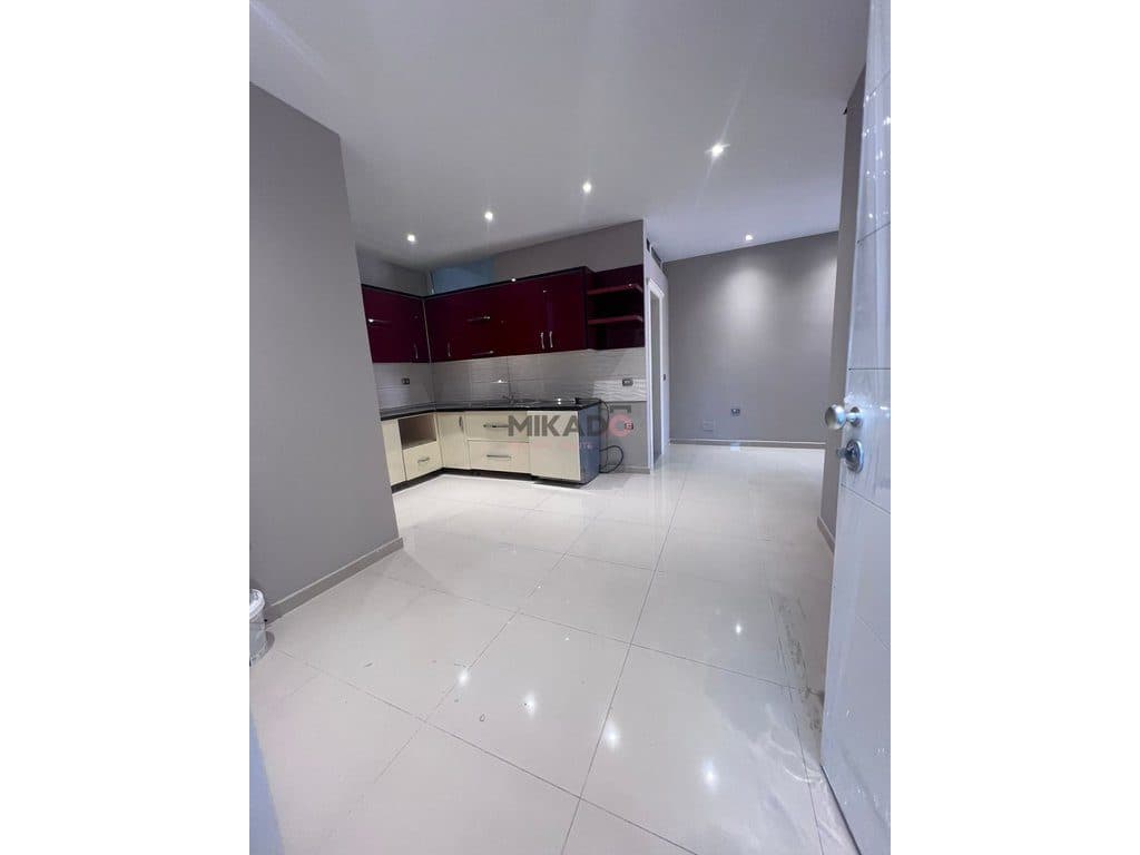 Apartament me qira – Rruga 5 Maji Concord Center) ! 3