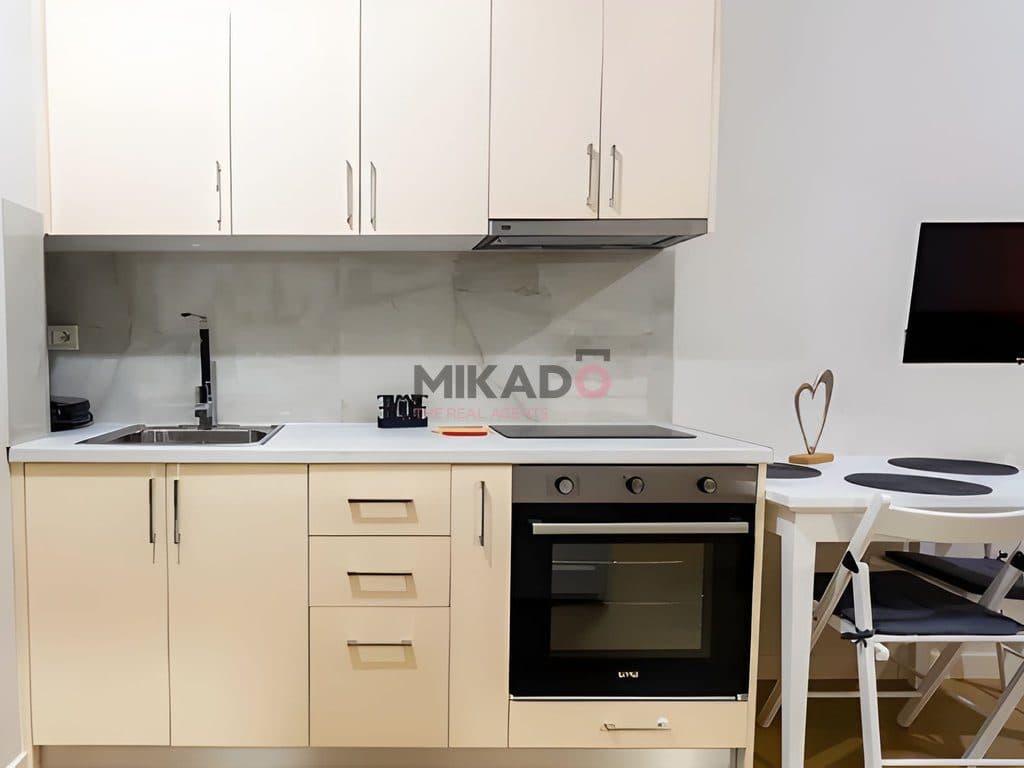 Jepet Apartament 1+1 me qira – Rruga "Muhamet Gjollesha" ! 4