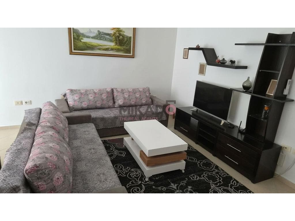 Apartament 2+1 + Ballkon me qira – Astir !