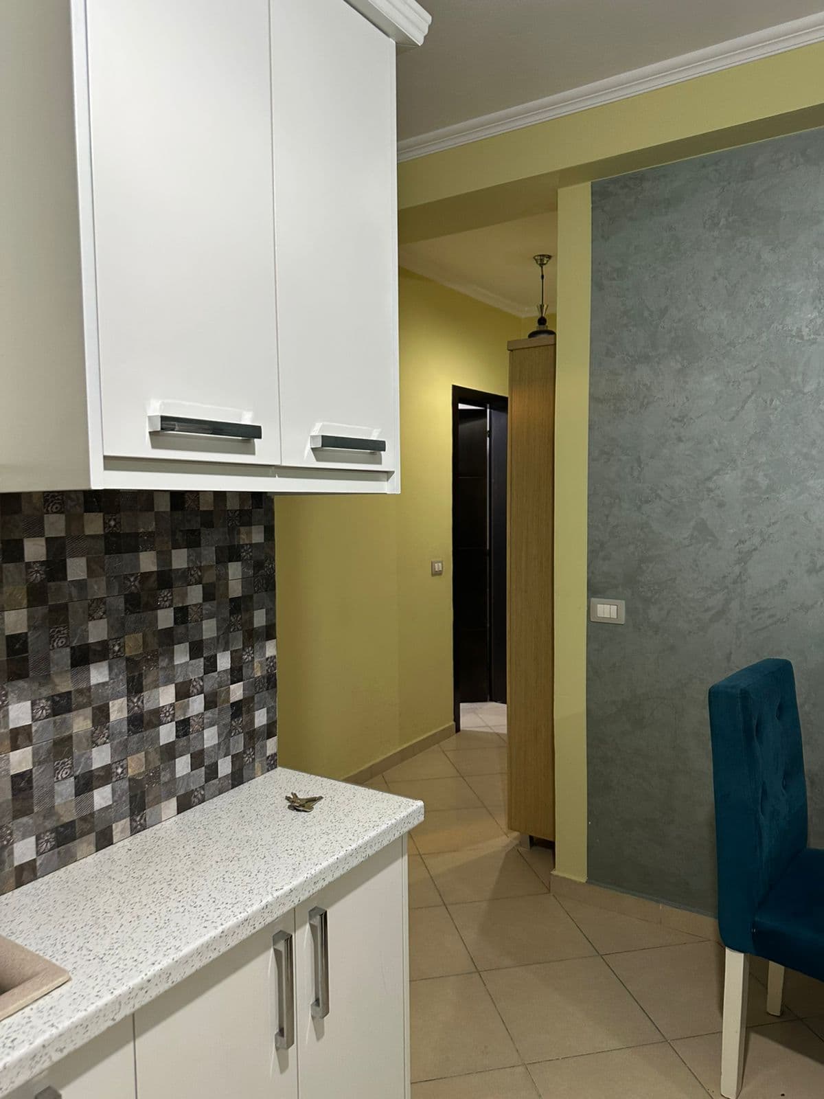 Apartament 1+1 me qira – Astir ! 3