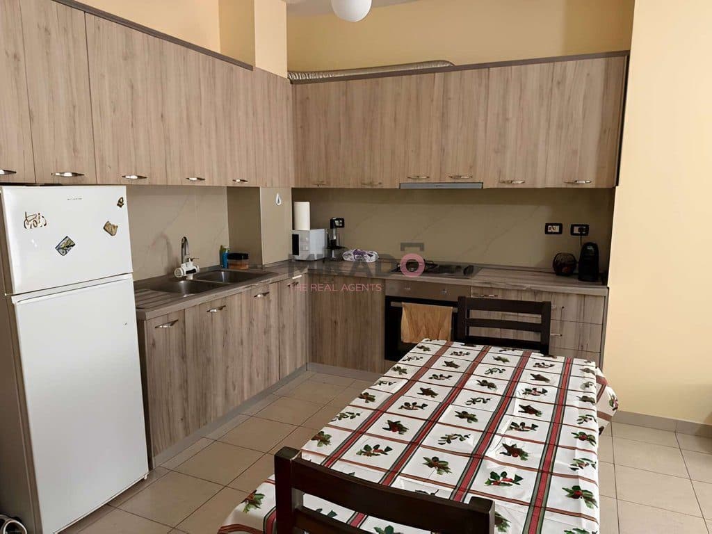 Jepet Apartament 2+1+2 me qira – Liqeni i Thatë ! 3