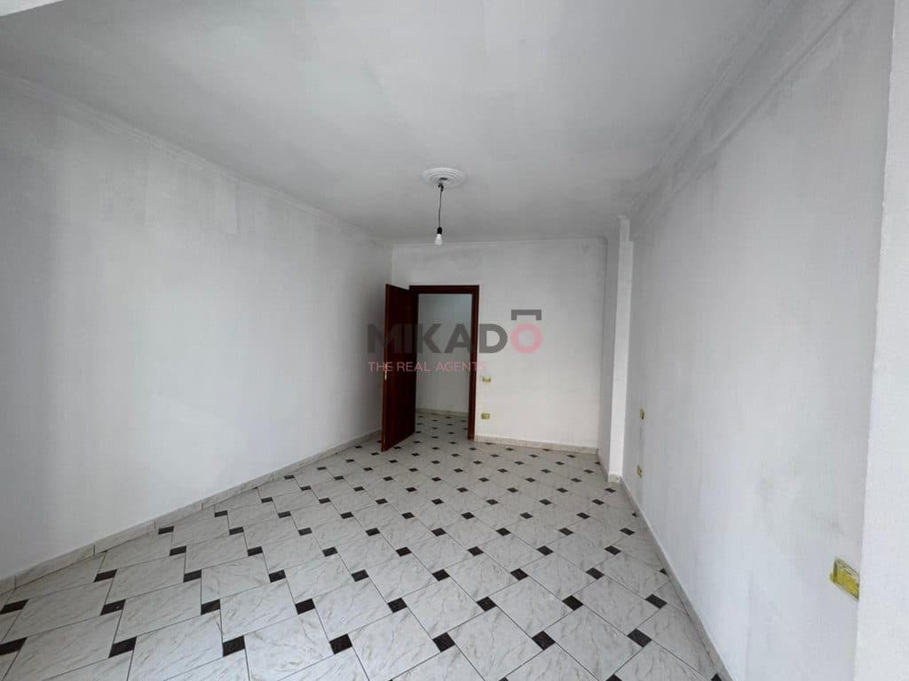 Apartament për Shitje 2+1 + 2 Ballkone – Astir ! 3