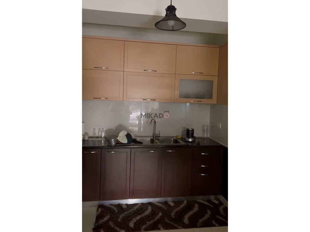 Apartament 1+1 me qira – Komuna e Parisit ! 2