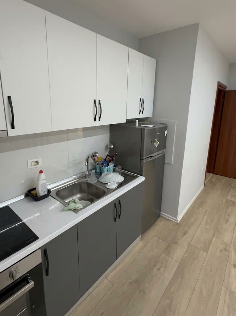 Apartament 1+1 me qira – Astir, tek Artisti ! 2