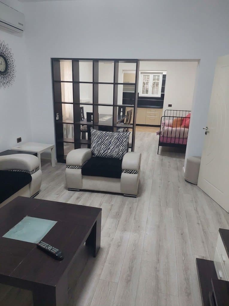 Apartament 2+1+2 me qira – Tregu Elektrik, Ali Demi ! 2
