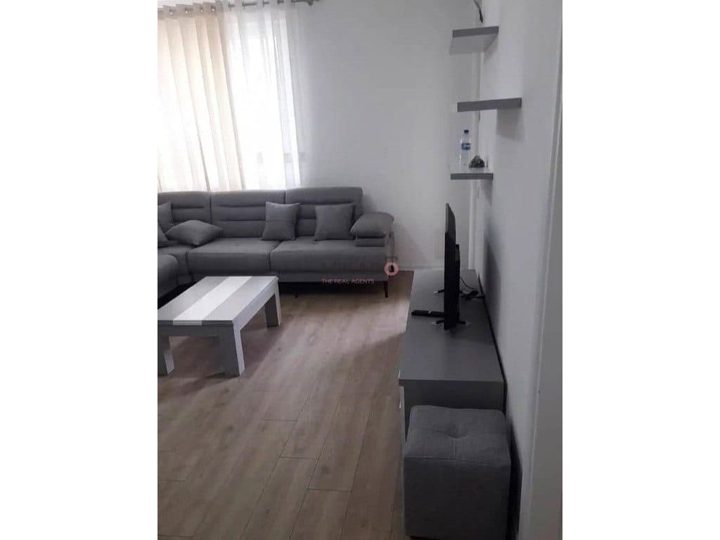 Apartament 1+1 me qira – Kompleksi Grand Galery, Yzberisht !