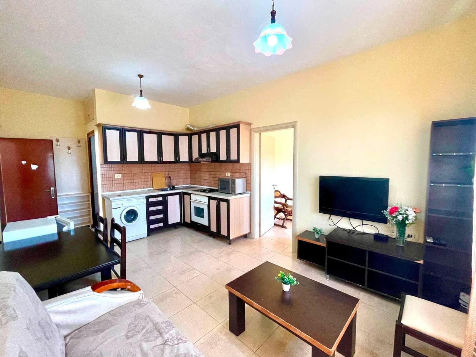 Apartament 1+1 me qira – Tek 21 Dhjetori !