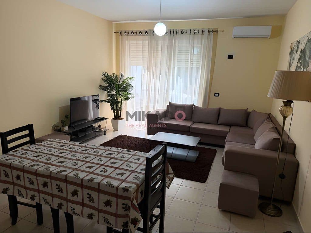 Jepet Apartament 2+1+2 me qira – Liqeni i Thatë !