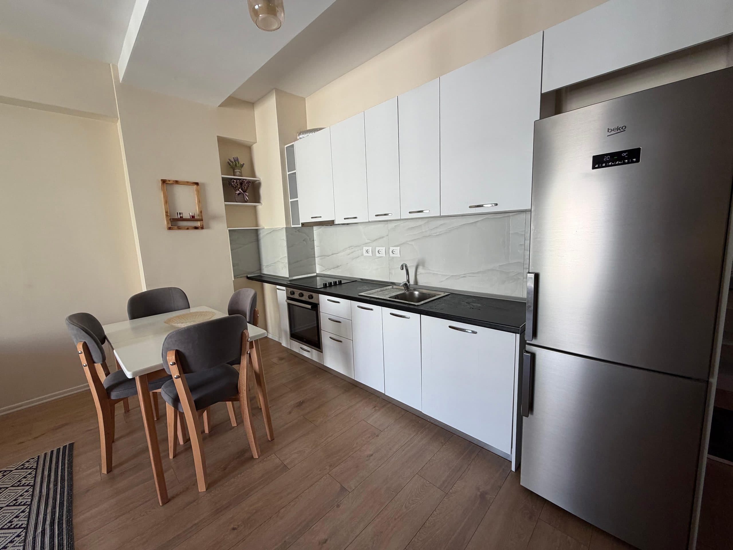 Apartament 2+1+2 + Ballkon me qira – Siri Kodra ! 2