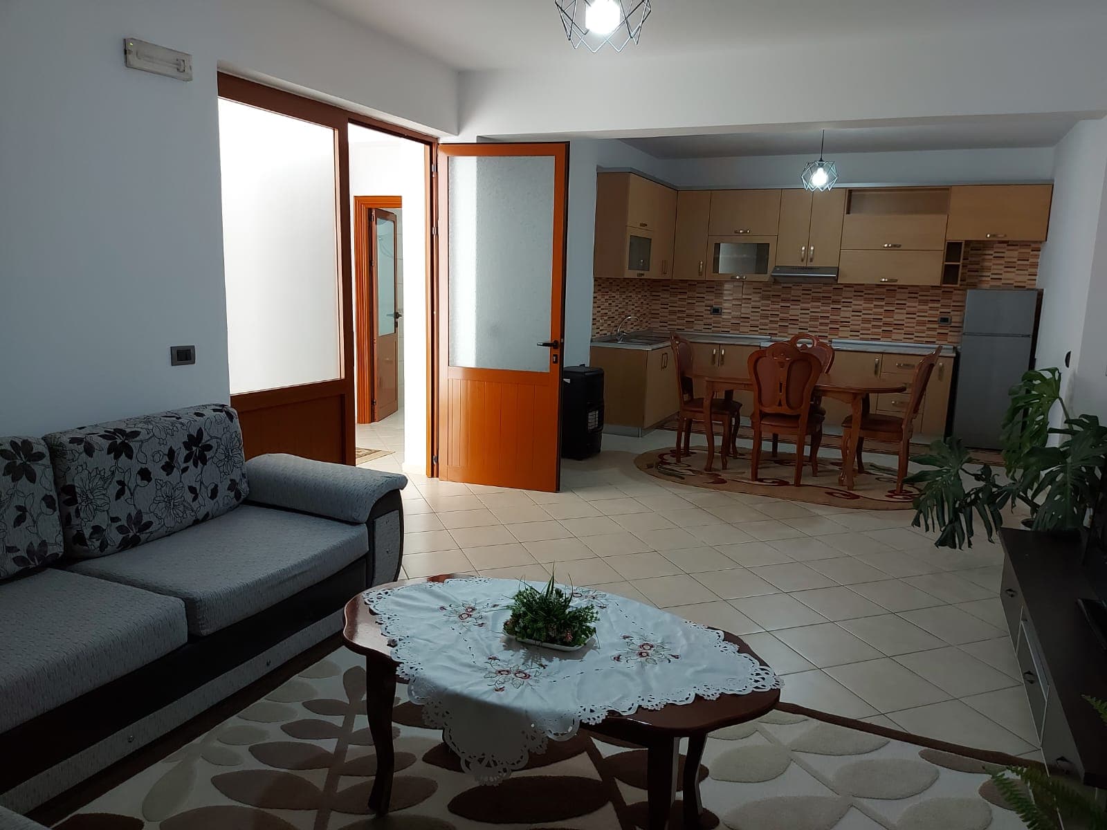 Shtëpi private 2+1 me qira – Stacioni i Trenit ! 2