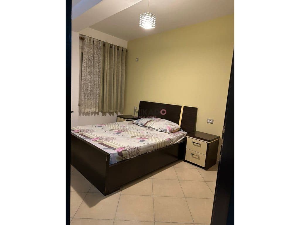Apartament 1+1 me qira – Astir ! 4