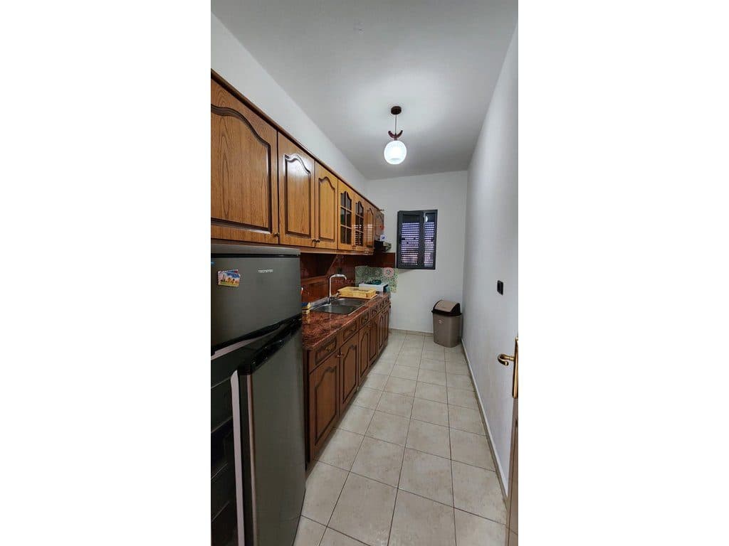 Apartament 4+1 me qira – tek Vilat Amerikane !