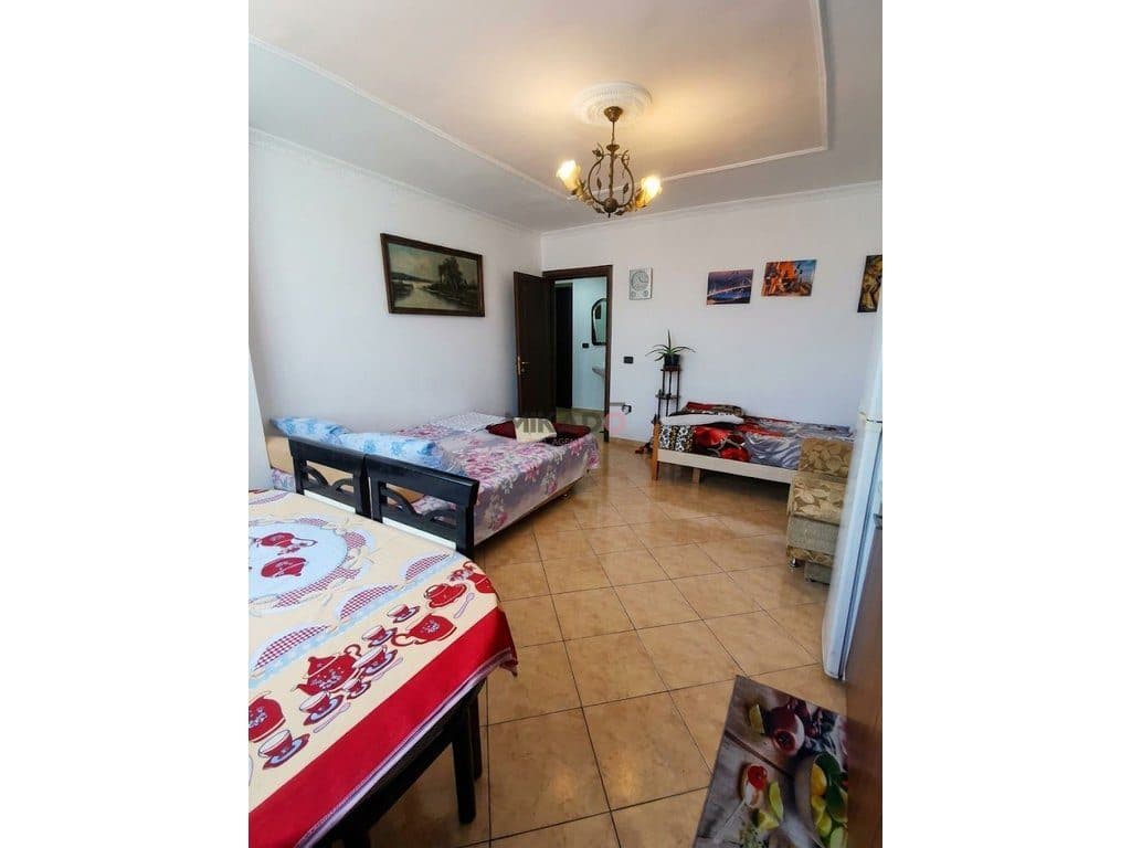 Apartament 1+1 me qira – QSUT !
