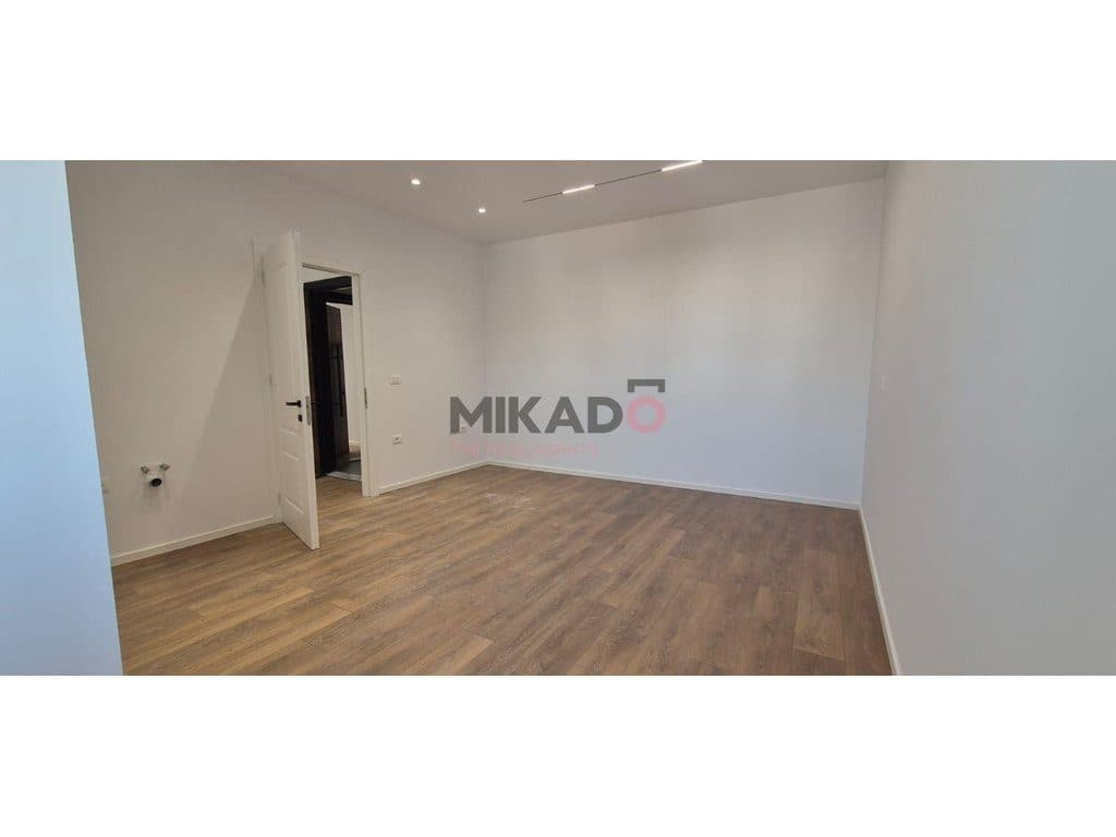 Shitet Apartament 2+1 - Selite, Rruga Fadil Bodinaku! 4