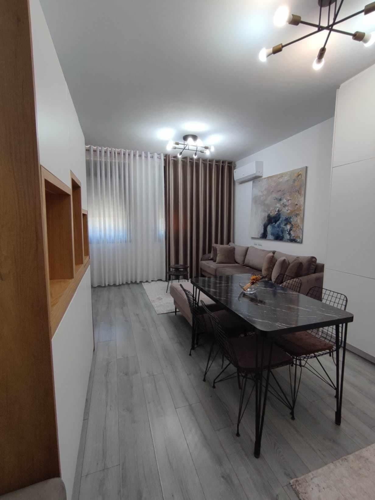 Apartament 1+1 me qira – pranë Spitalit Amerikan 3 ! 2