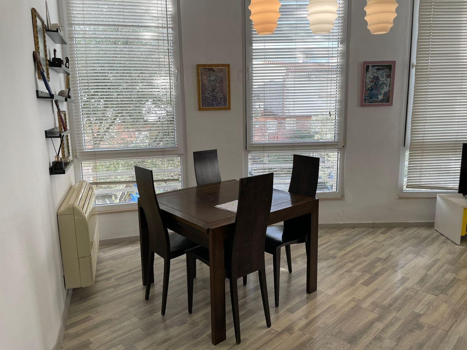 JEPET ME QIRA APARTAMENT 3+1+2 TEK KODRA E DIELLIT 1! 4