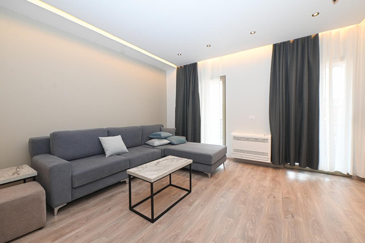 Jepet me Qira Apartament 2+1+2 tek Kompleksi Delijorgji! 3
