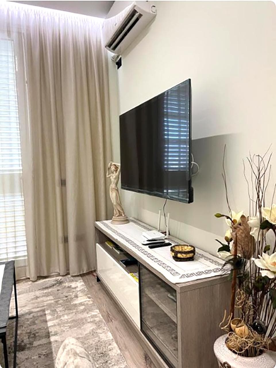 Jepet me Qira Apartament 1+1 + Ballkon – Në Qënder të Tiranës ! 4