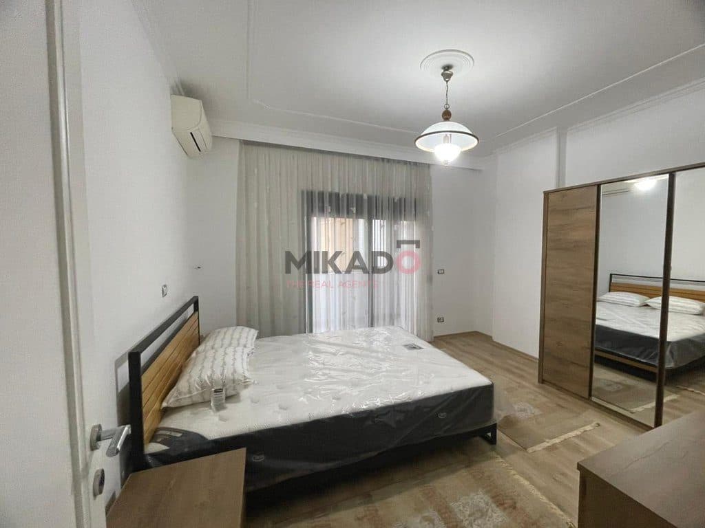 Jepet me Qira Apartament 2+1+2 tek Shallvaret! 3