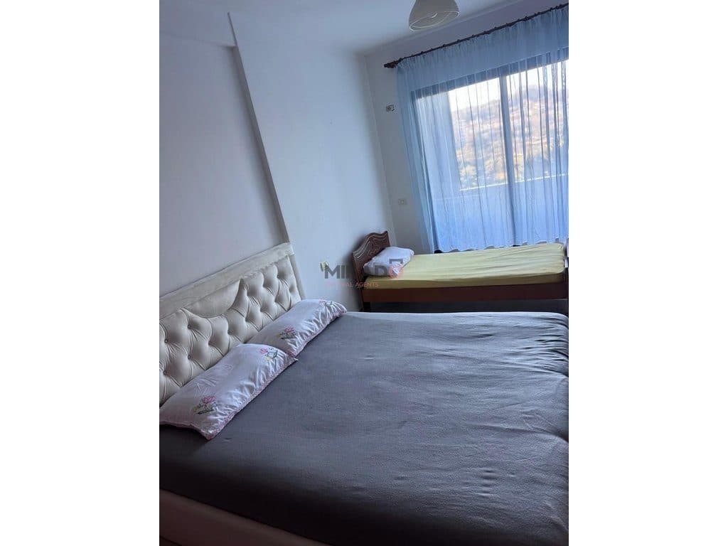 Apartament 1+1 me qira – Astir ! 4