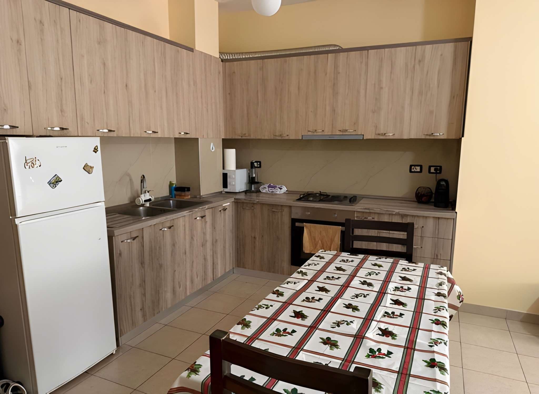 Jepet Apartament 2+1+2 me qira – Liqeni i Thatë ! 3