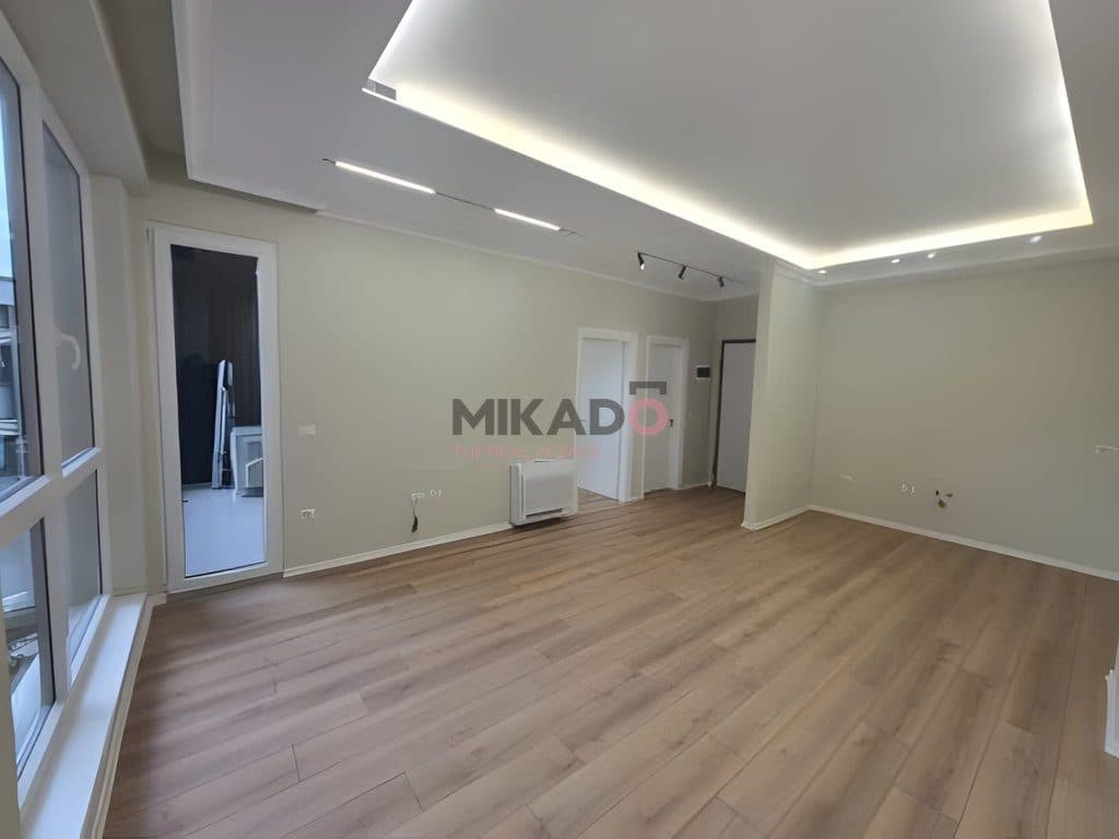 Apartament me Qira për Zyrë – Komuna e Parisit !