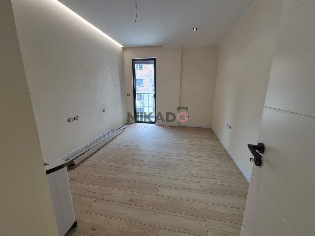 Shitet apartament 2+1+2 tek ATSH-ja! 4