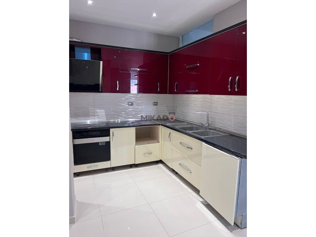 Apartament me qira – Rruga 5 Maji Concord Center) !