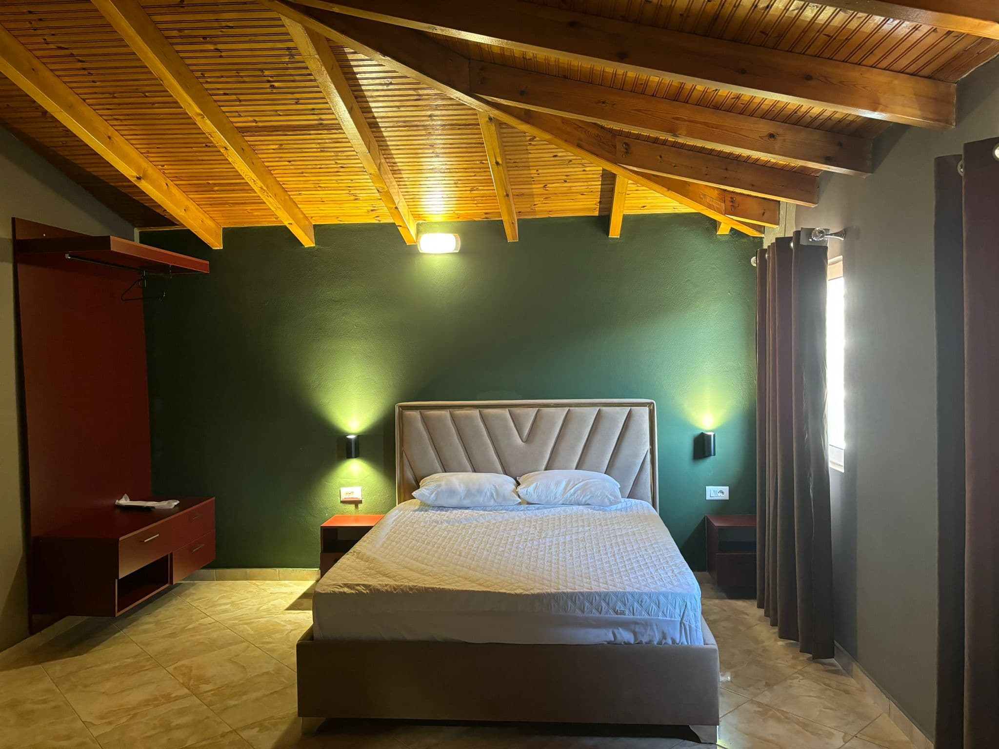 Shitet Apartament 2+1+2 ne Sarande! 4