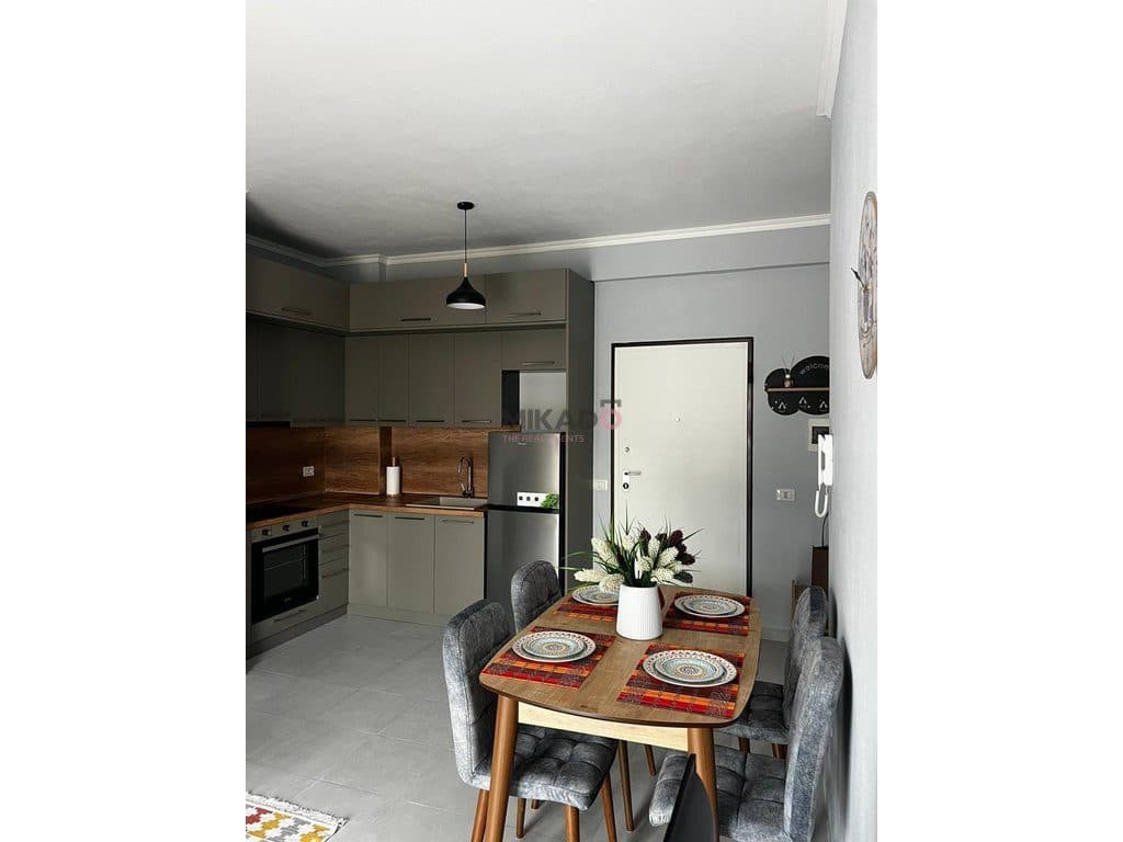 Jepet Apartament 1+1 me qira – Oxhaku ! 2