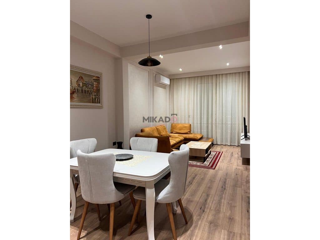 Jepet me Qira Apartament 1+1 - Rruga Mine Peza 2