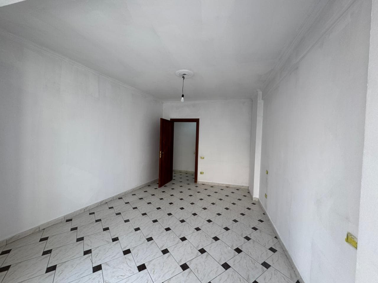 Apartament për Shitje 2+1 + 2 Ballkone – Astir ! 3