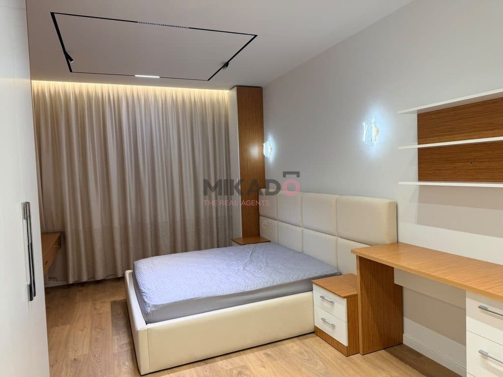 Apartament 2+1+2 + Ballkon me qira – Rruga 5 Maji ! 4
