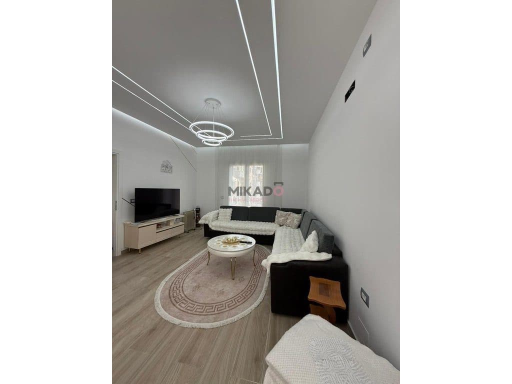 🏡 Jepet me Qira Apartament 3+1+2 në Shkozë !