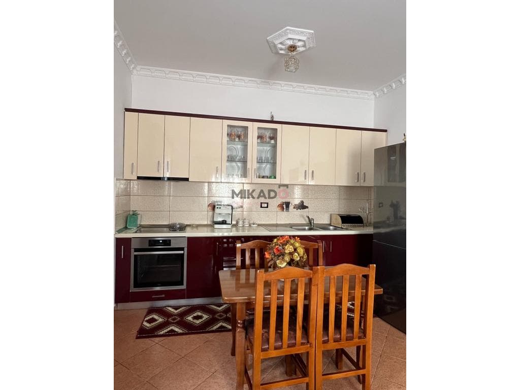 Apartament me qira 2+1 – Bulevardi i Ri, fundi i Rrugës Siri Kodra ! 3