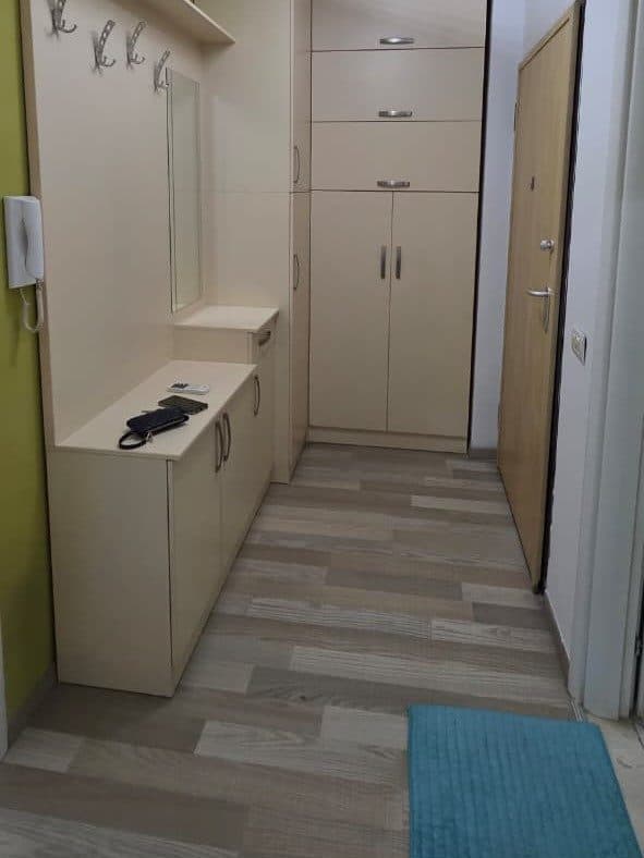 Apartament 2+1 me qira – Astir, Rruga Teodor Keko (mbi Kafe Dot Long) ! 3