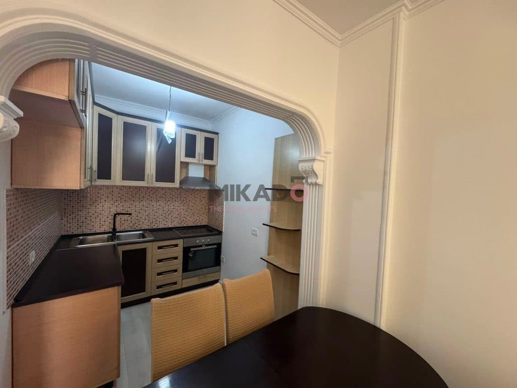 Apartament 2+1 me qira – Pranë Globe / Rruga e Kavajës ! 3