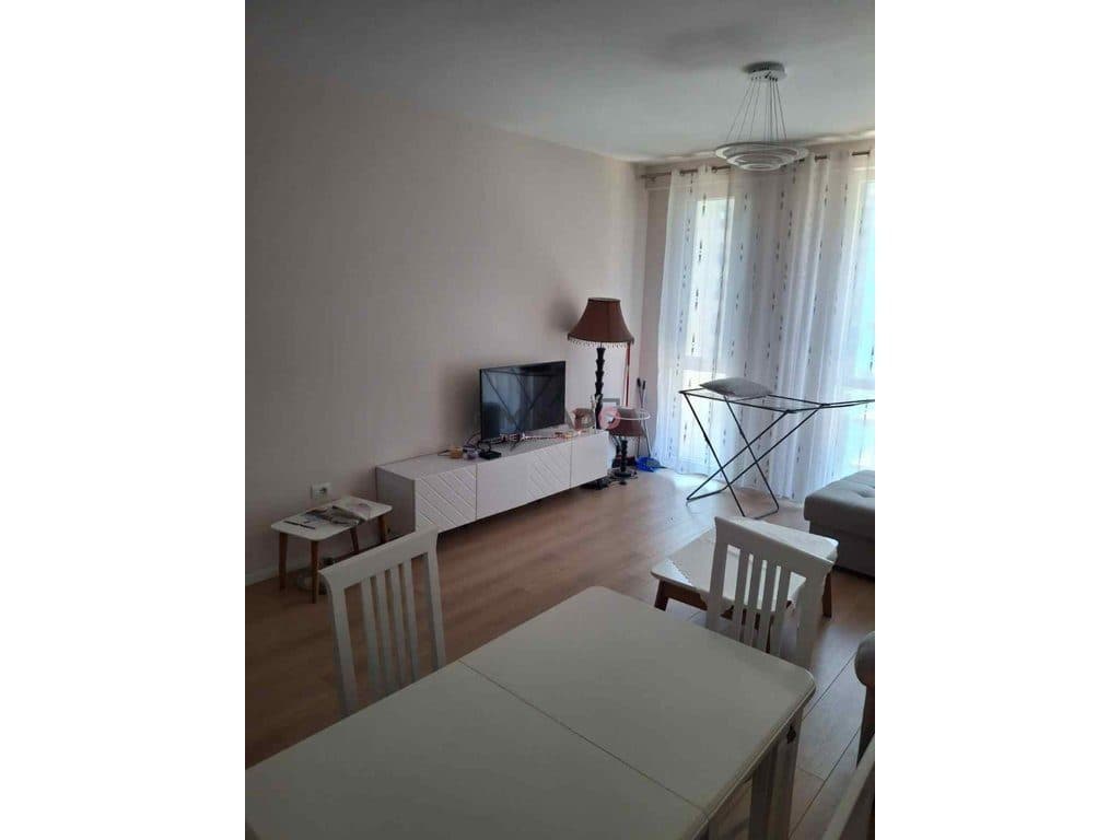 Jepet me Qira Apartament 2+1+2 – Ish Fusha e Aviacionit ! 3