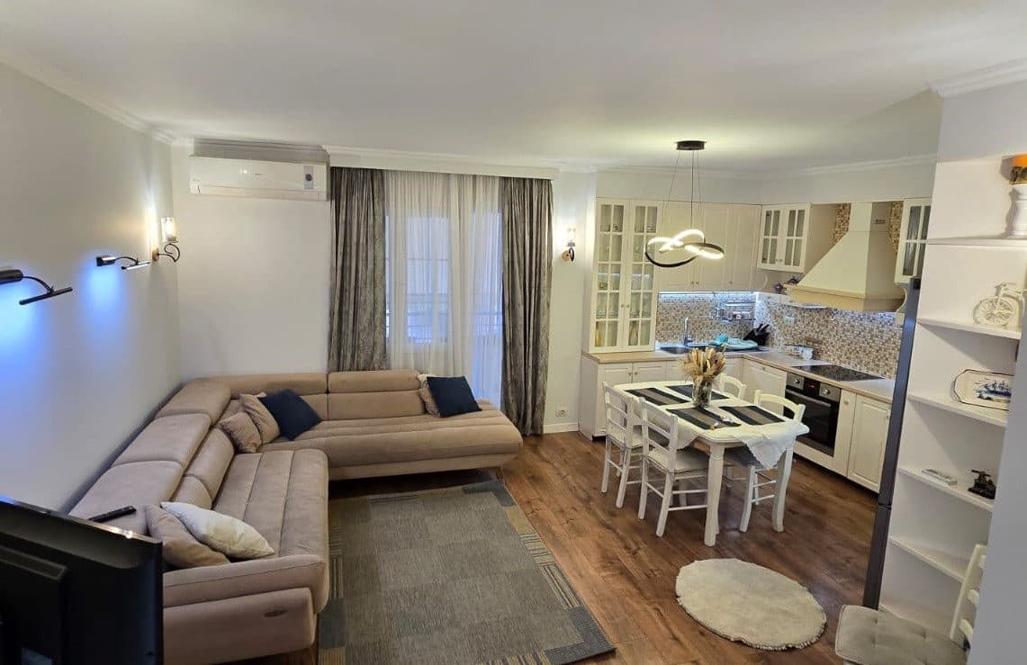 Jepet me Qira Apartament 3+1+2 - 📍 Pranë Kodrës së Diellit 1 !