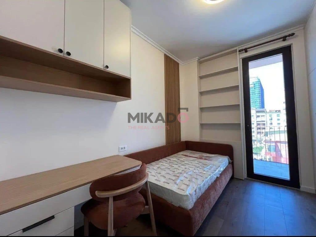 🏡 Jepet me qira apartament 2+1+PARKIM në Rrugën e Kosovarëve, pranë Altana!